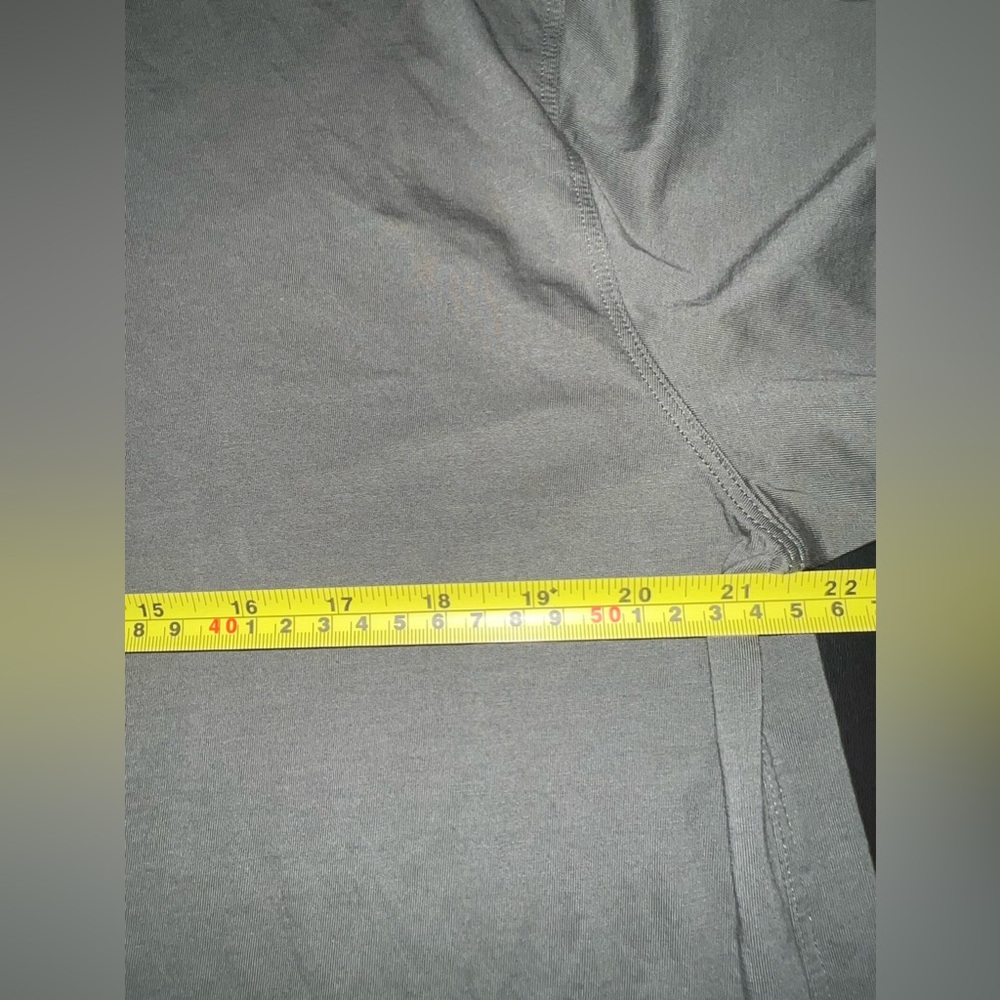 Lululemon Olive/Sage Green Long Sleeve Pima Cotton Top Sise 12 EUC - Picture 4 of 5